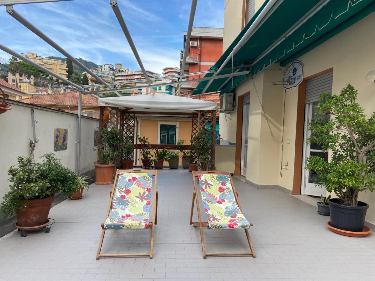 Sunny Apartment With Big Terrace Rapallo Bagian luar foto