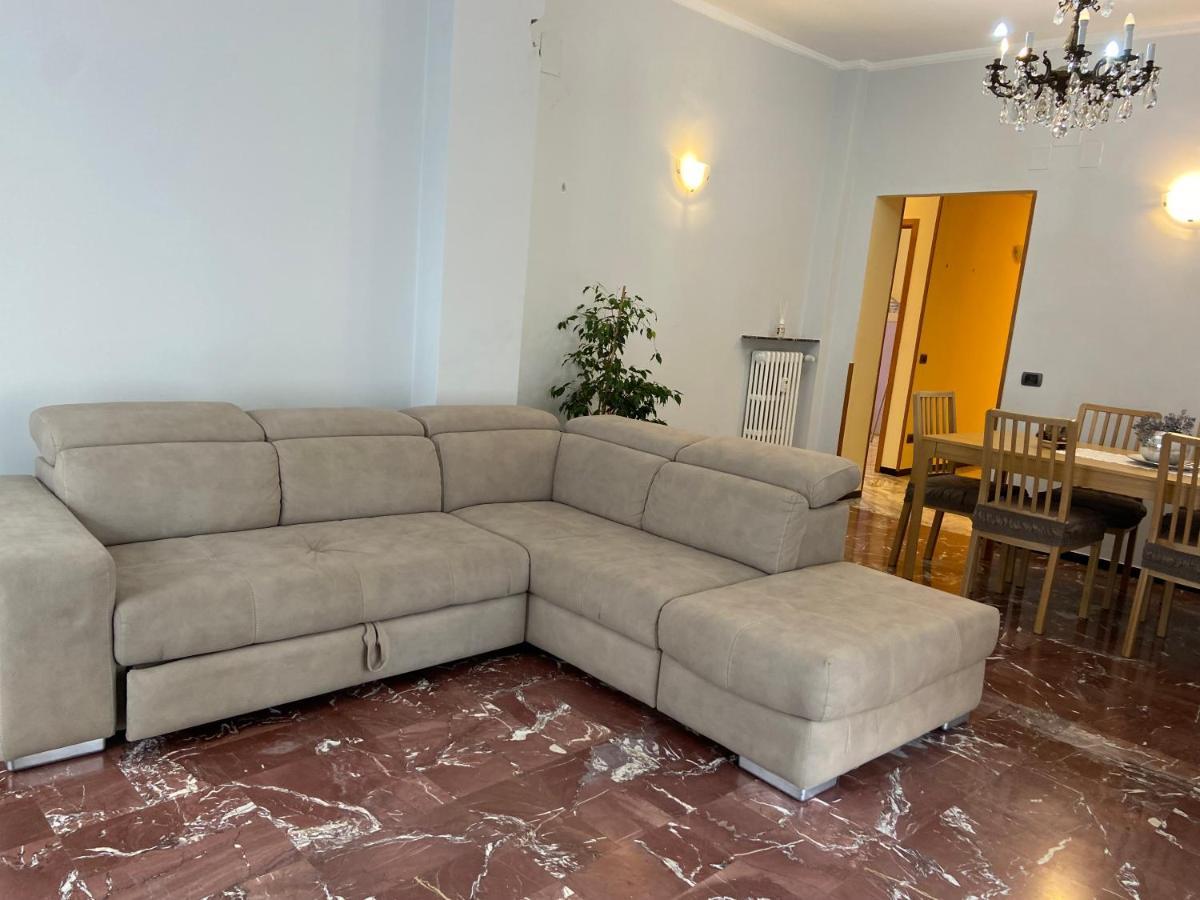 Sunny Apartment With Big Terrace Rapallo Bagian luar foto